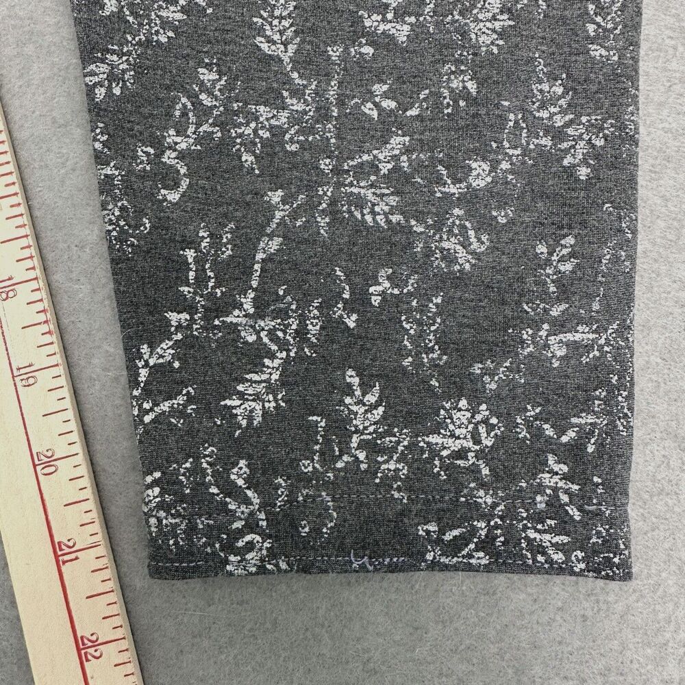 Soft Surroundings Womens Leggings 2X Cropped Gray Floral Silver Foulard 21.5" - Picture 7 of 7